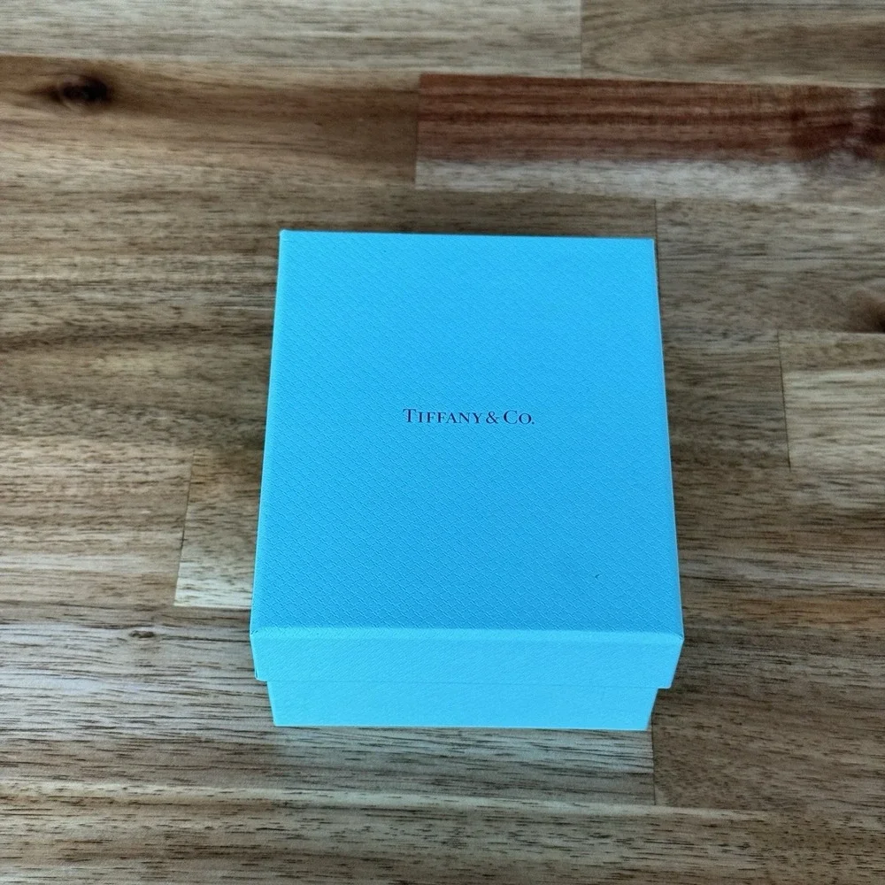 Tiffany & Co. EMPTY BOX Authentic Jewelry Case ONLY~AS IS